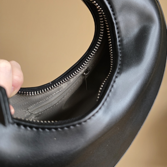 NWOT Black Faux Leather Crescent Moon Mini Hobo Style Bag - Picture 5 of 7